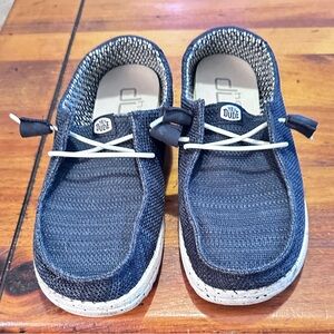 Hey Dude Navy Slip-On Shoe. Good condition. Size 7